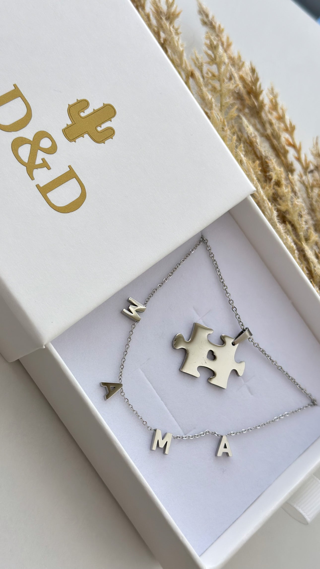 Mama Dainty Necklace