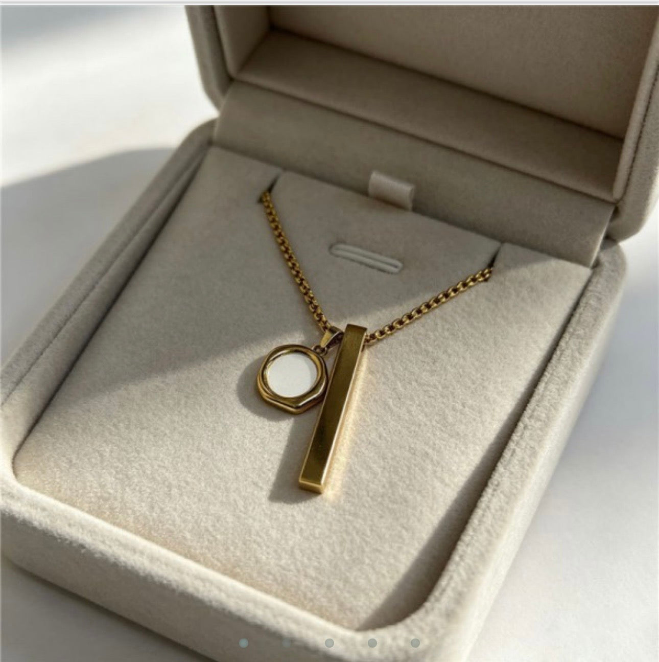Foi Personalized Necklace