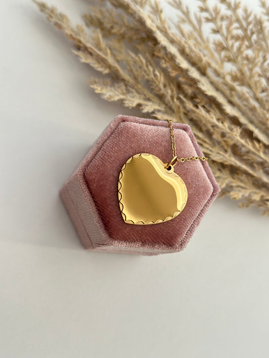 Lorena Heart Necklace