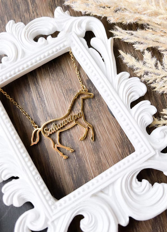 Mis Raíces Horse Necklace