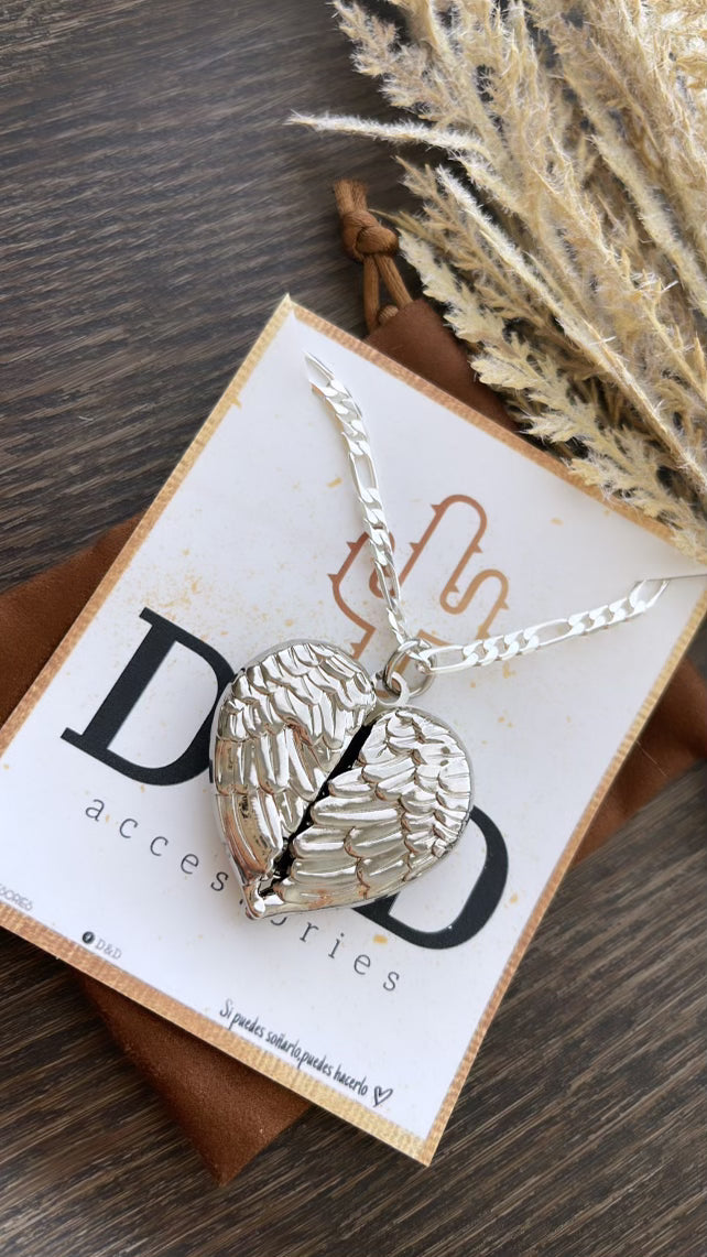 Silver Wing Heart Figaro Necklace