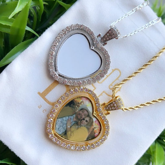 Heart rhinestone two image necklace
