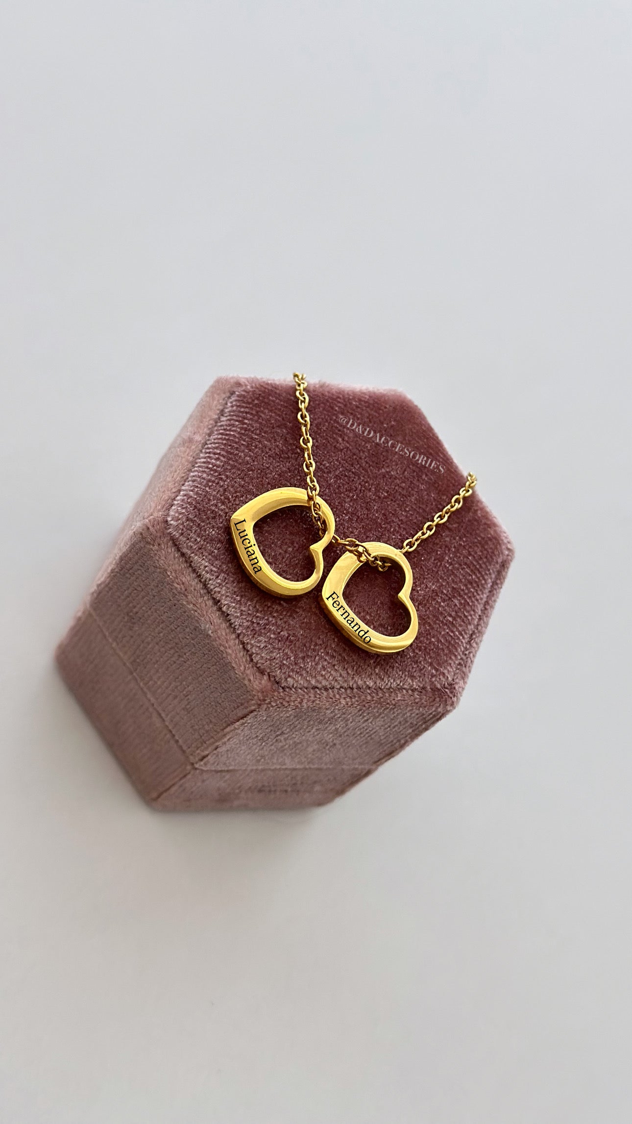 Con Amor Necklace