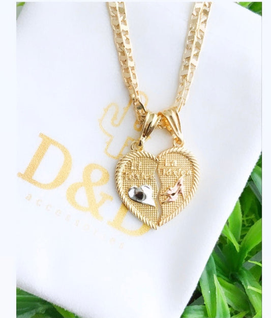 Toxicos Necklaces