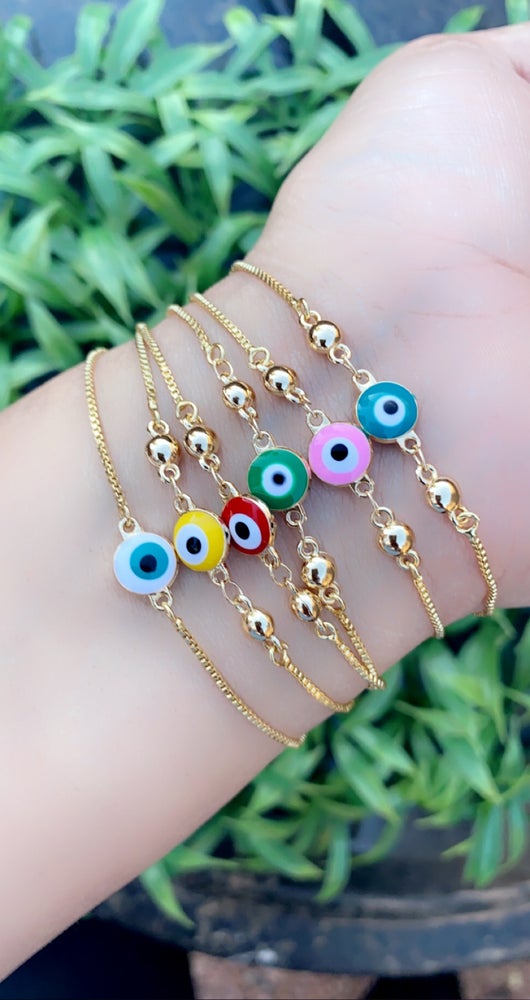 Adjustable evil eye bracelets✨
